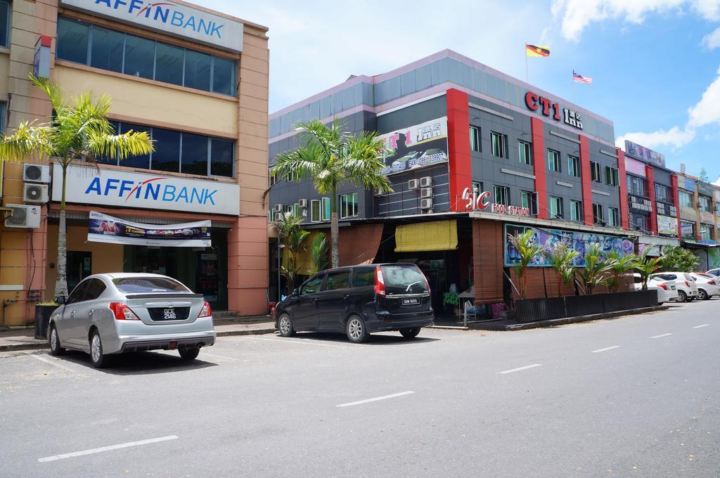 Greens Hotel & Suites Bintulu Exterior photo